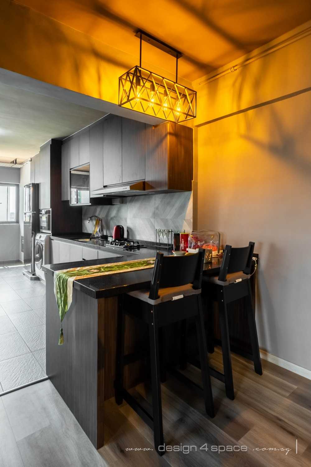 Contemporary Kitchen with Homogeneous Tiles and Kitchen Window