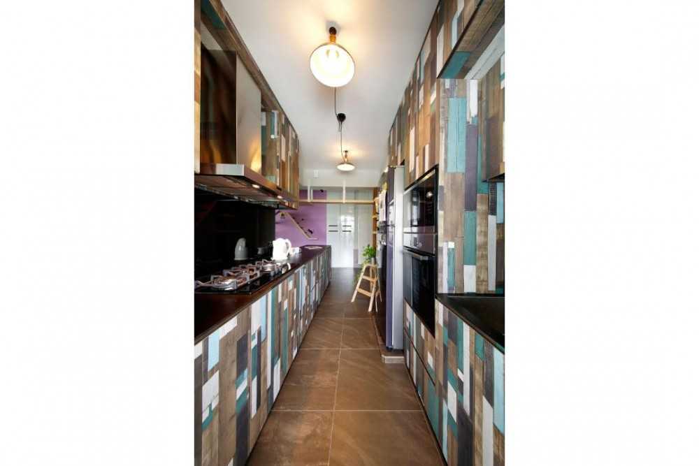 Eclectic Kitchen with Kitchen Backsplash and Kitchen Cabinets