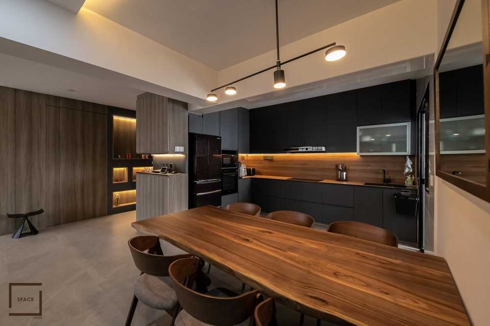 Contemporary Dining Room with Drop Ceiling and Downlights