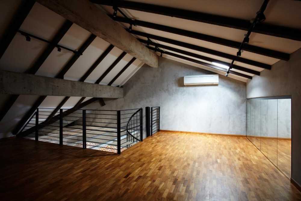 Eclectic Mezzanine with Mirror and Floor Mirror