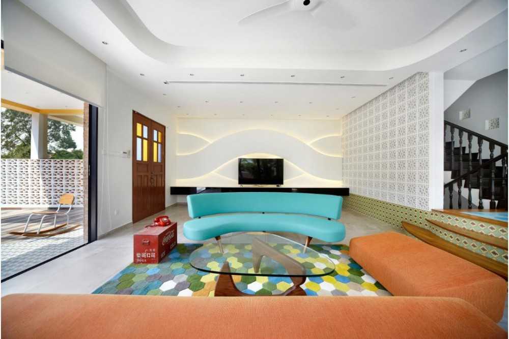 Eclectic Living Room with Sofa and TV