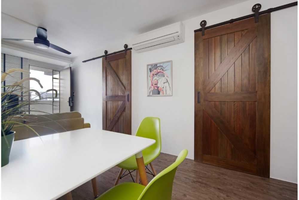 Modern Hallway with Dining Table and Dining Chairs