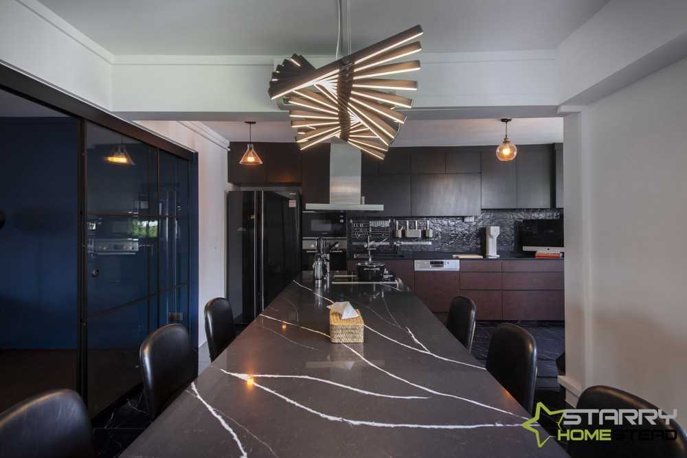 Modern Dining Room with Dining Table and Dining Chairs