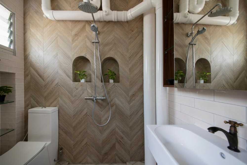 Eclectic Bathroom with Feature Wall and Rainshower