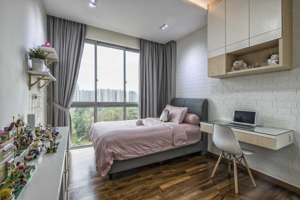 Modern Bedroom with Bookshelf and Homogeneous Tiles