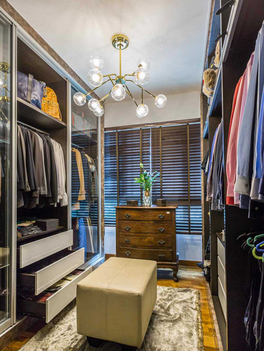 Eclectic Walk-in Wardrobe with Wardrobe and Sliding Wardrobe