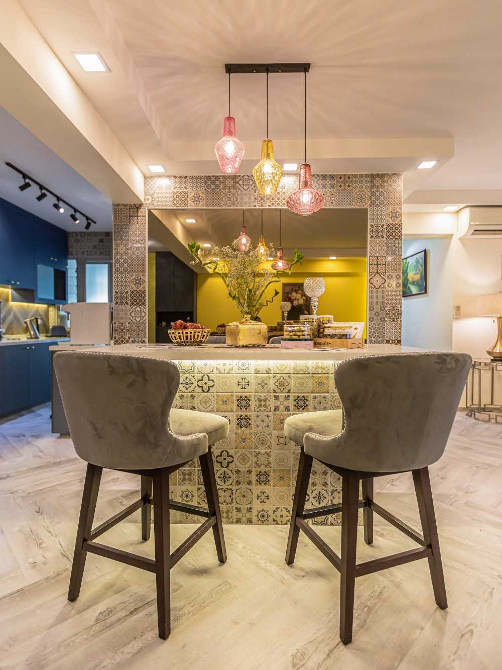 Eclectic Dining Room with Countertop and Bar Counter