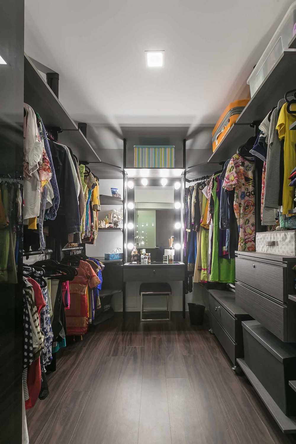 Modern Bedroom with Wood Flooring and Wardrobe