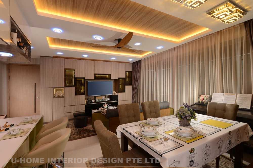 Vintage Living Room with Marble Floor and TV Console
