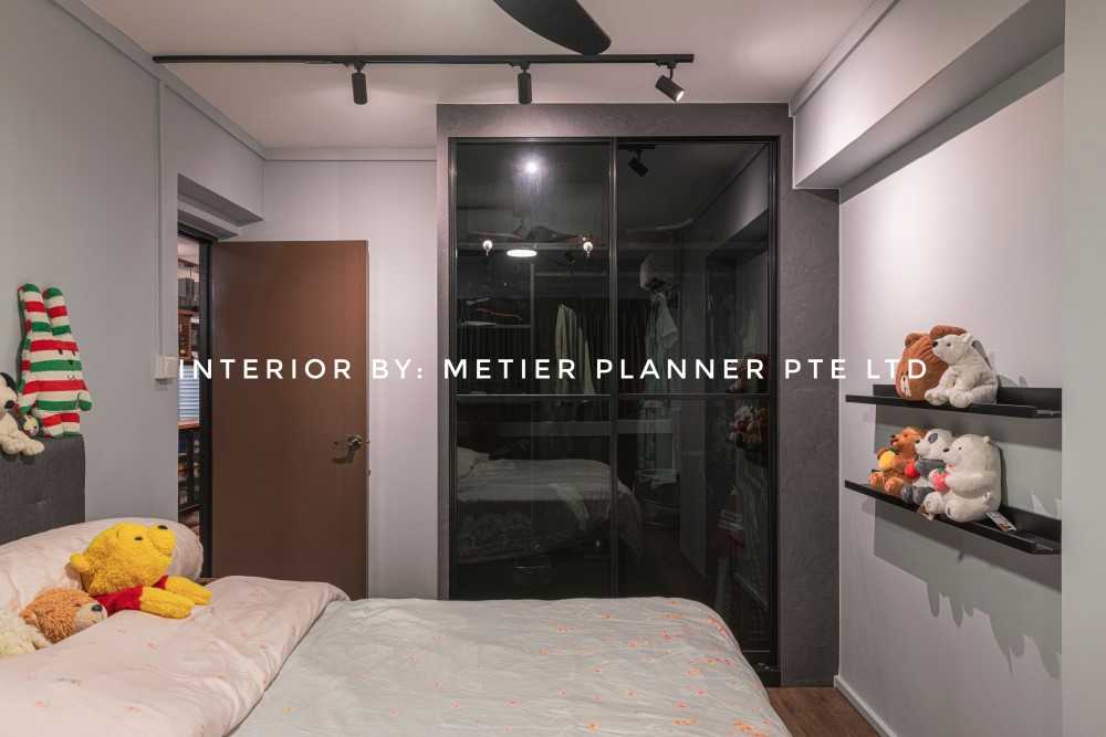 Industrial Bedroom with Sliding Wardrobe and Wall Shelves