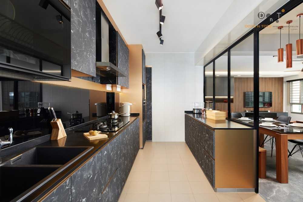 Modern Kitchen with Kitchen Island and Open Kitchen