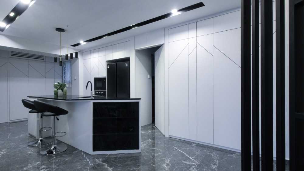 Minimalist Dining Room with Cove Lighting and Dining Chairs