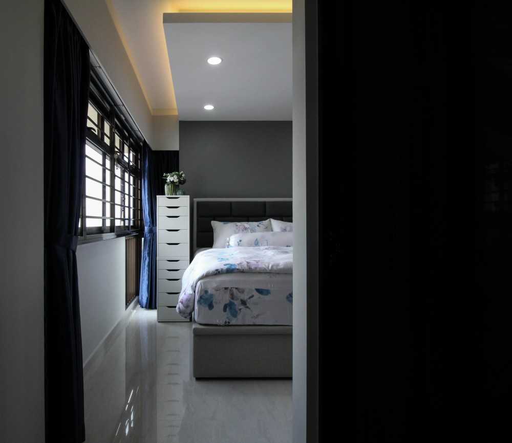 Contemporary Bedroom with Homogeneous Tiles and Cove Lighting