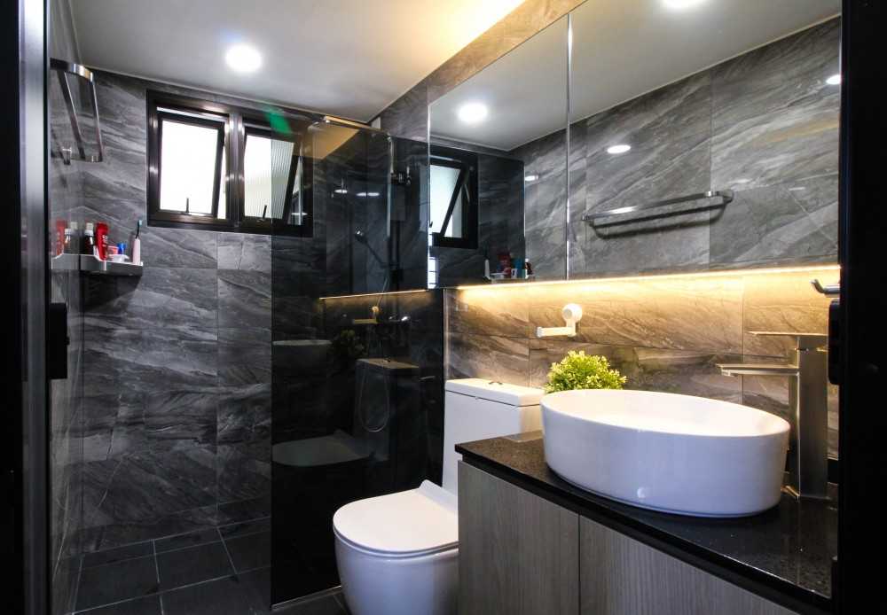Contemporary Bathroom with Countertop and Homogeneous Tiles