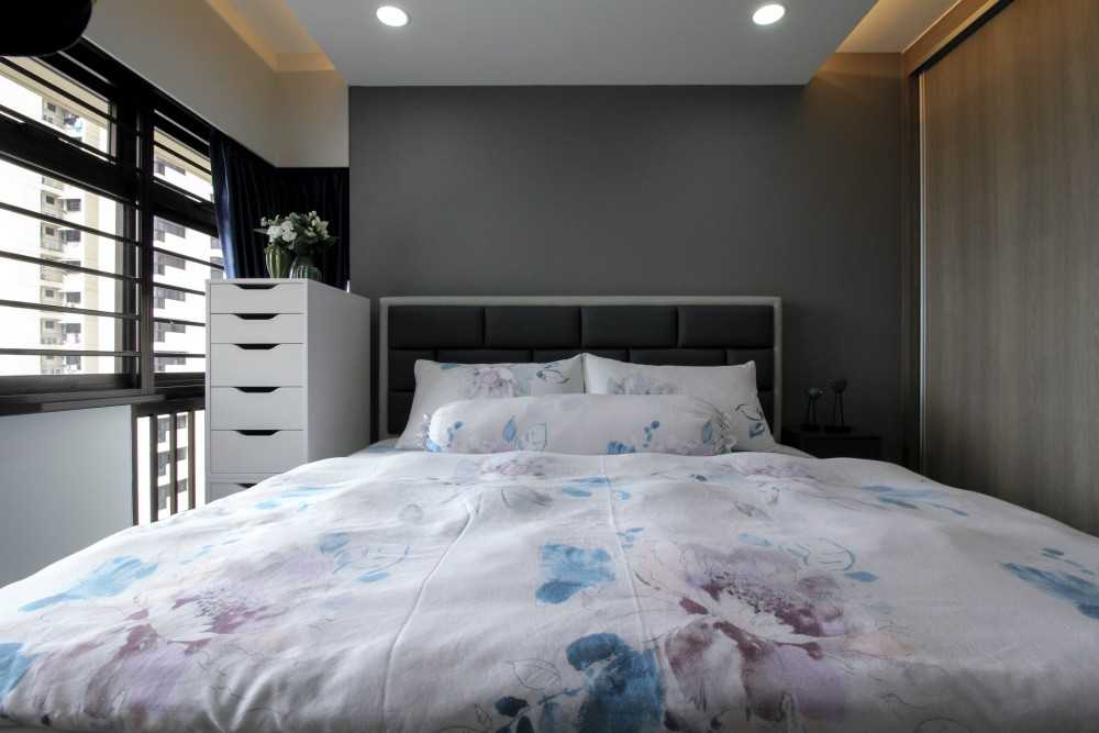 Contemporary Bedroom with Homogeneous Tiles and Cove Lighting
