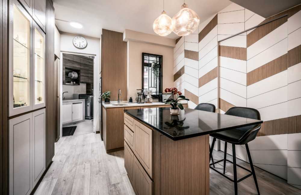 Scandinavian Dining Room with Feature Wall and Drop Light