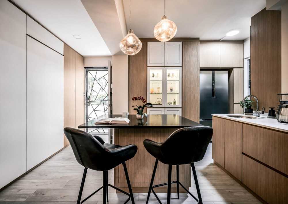 Scandinavian Kitchen with Drop Light and Kitchen Island
