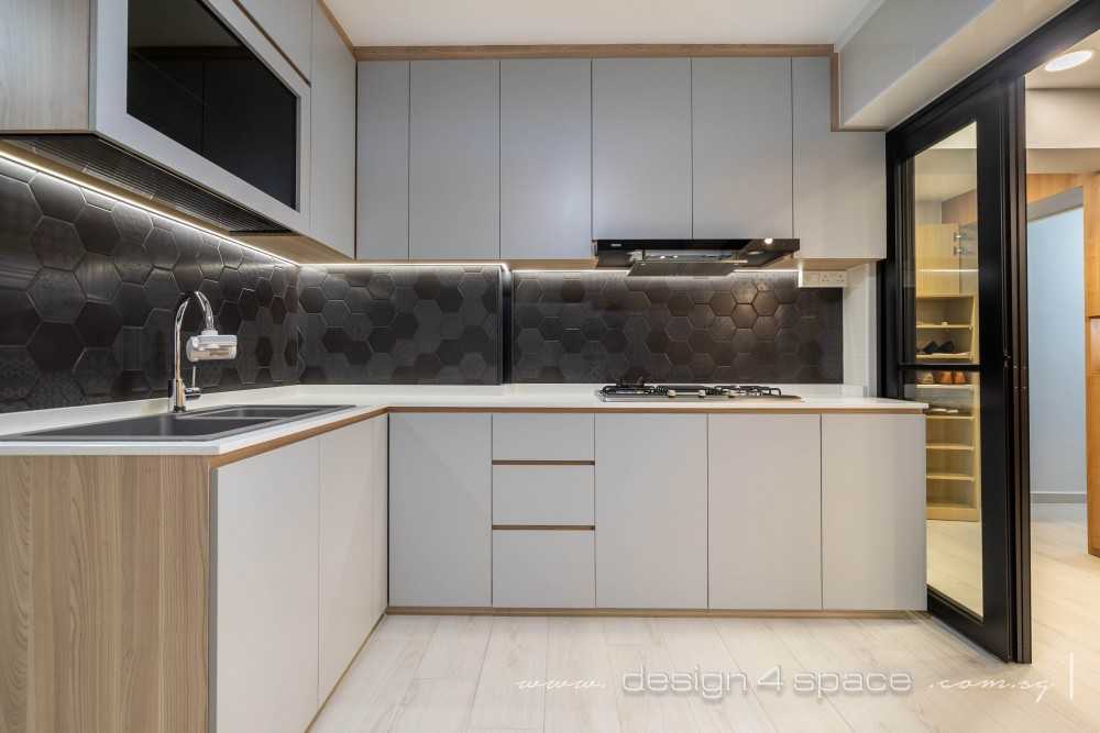 Contemporary Kitchen with Wood Flooring and Kitchen Island