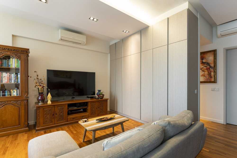 Modern Living Room with Wood Flooring and Sofa
