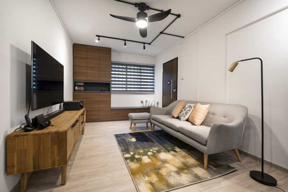 Minimalist Living Room with Settee and Vinyl Flooring