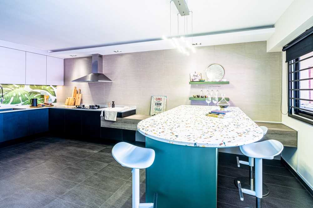 Modern Dining Room with Kitchen Island and Open Kitchen