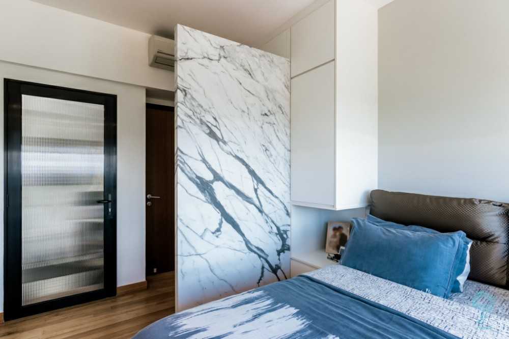 Modern Bedroom with Feature Wall and Wardrobe