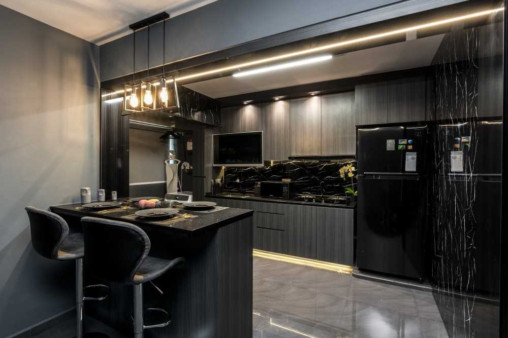 Contemporary Kitchen with Granite Floor and Kitchen Tap