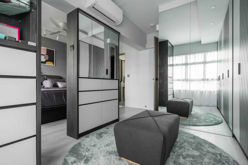 Contemporary Bedroom with Vinyl Flooring and Mirror