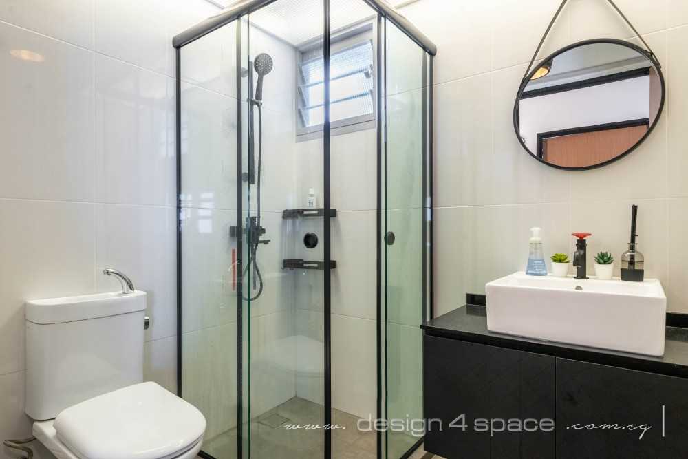 Industrial Bathroom with Homogeneous Tiles and Mirror