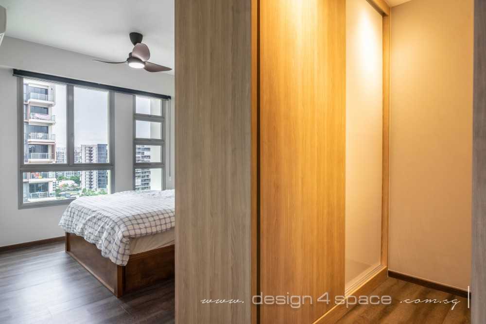 Industrial Bedroom with Wardrobe and Sliding Wardrobe