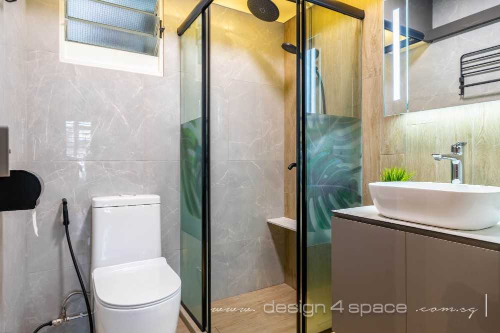 Modern Bathroom with Homogeneous Tiles and Mirror