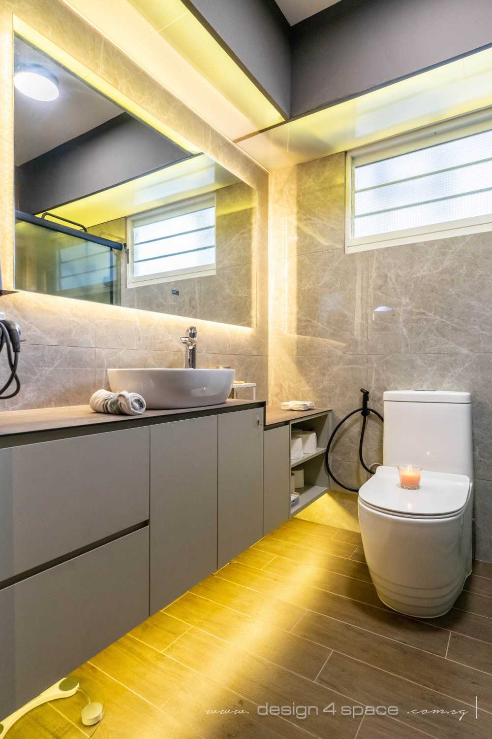 Modern Bathroom with Mirror and Shower Screen