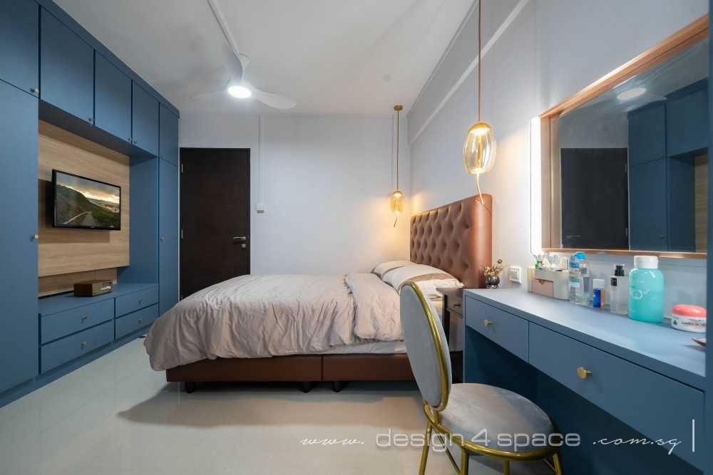 Contemporary Bedroom with Mirror and Wardrobe