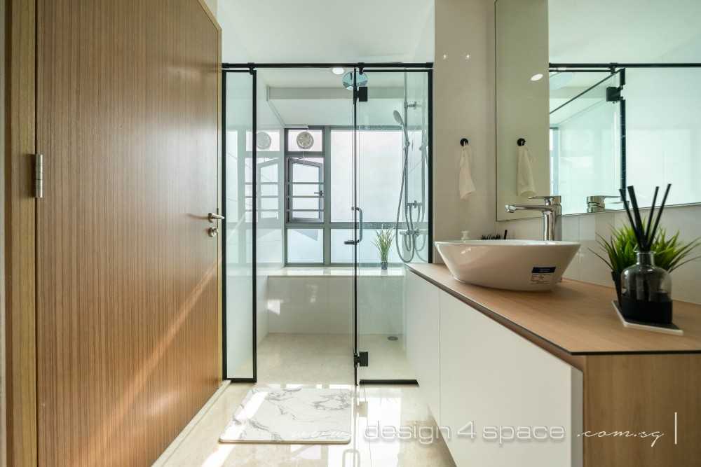 Modern Bathroom with Mirror and Vanity Counter