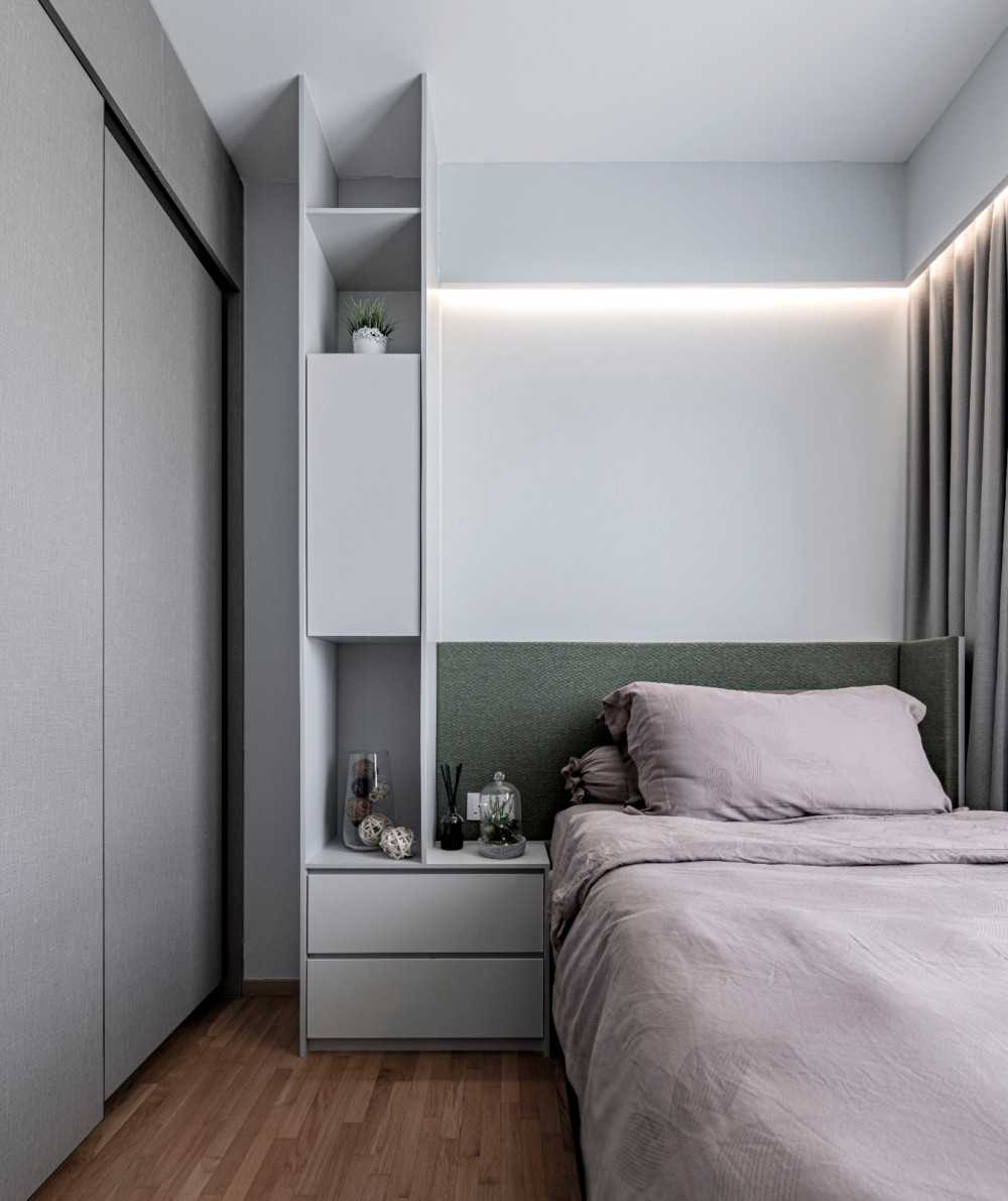Modern Bedroom with Wardrobe and Sliding Wardrobe