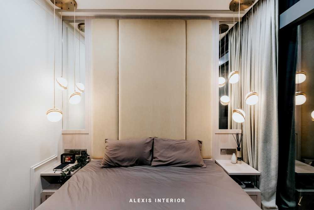 Contemporary Bedroom with Bookshelf and Platform Bed
