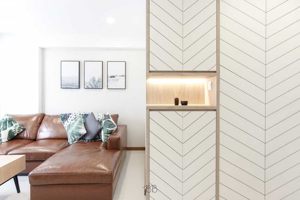 Scandinavian Entryway with Drop Light and Sofa