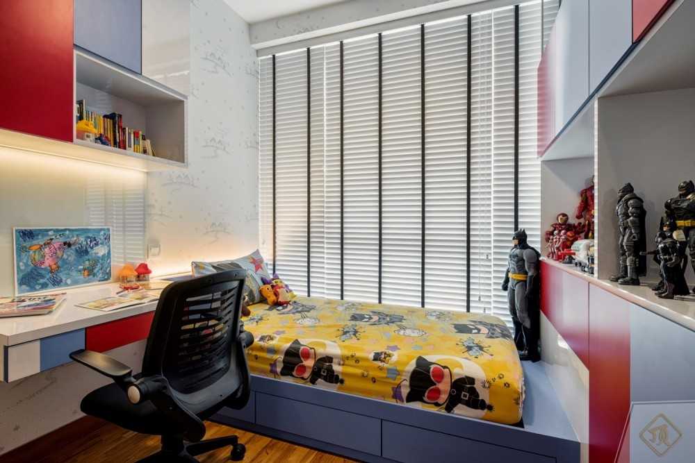 Modern Kids Room with Bookshelf and Platform Bed