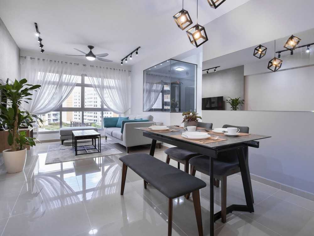 Modern Dining Room with Chandelier and Dining Table