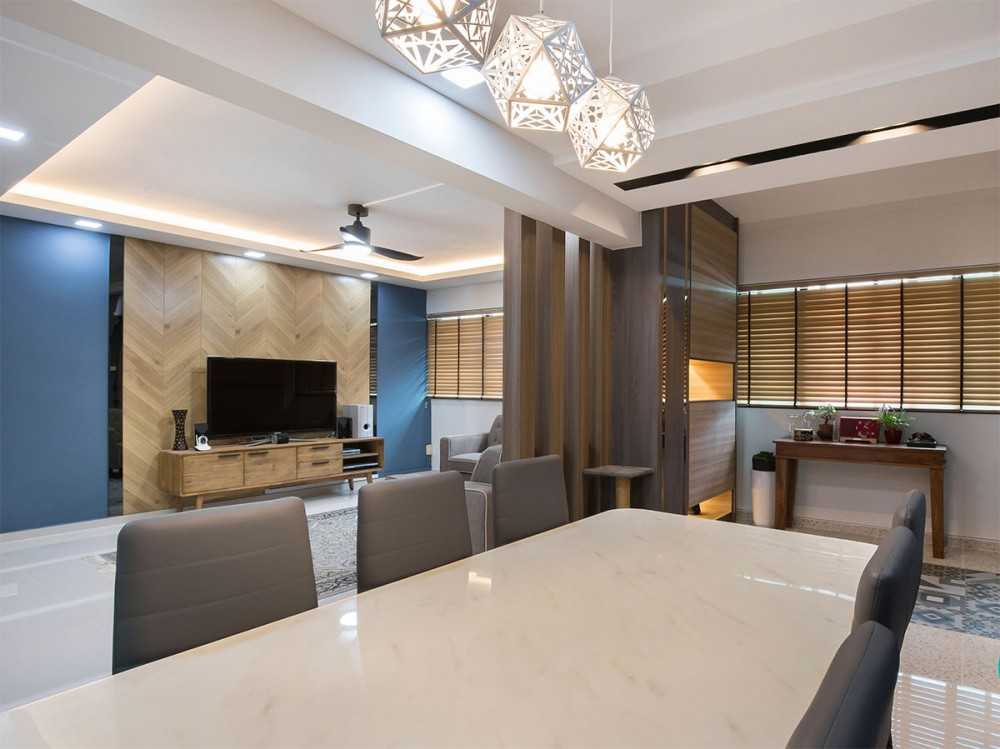 Modern Dining Room with Dining Table and Lighting
