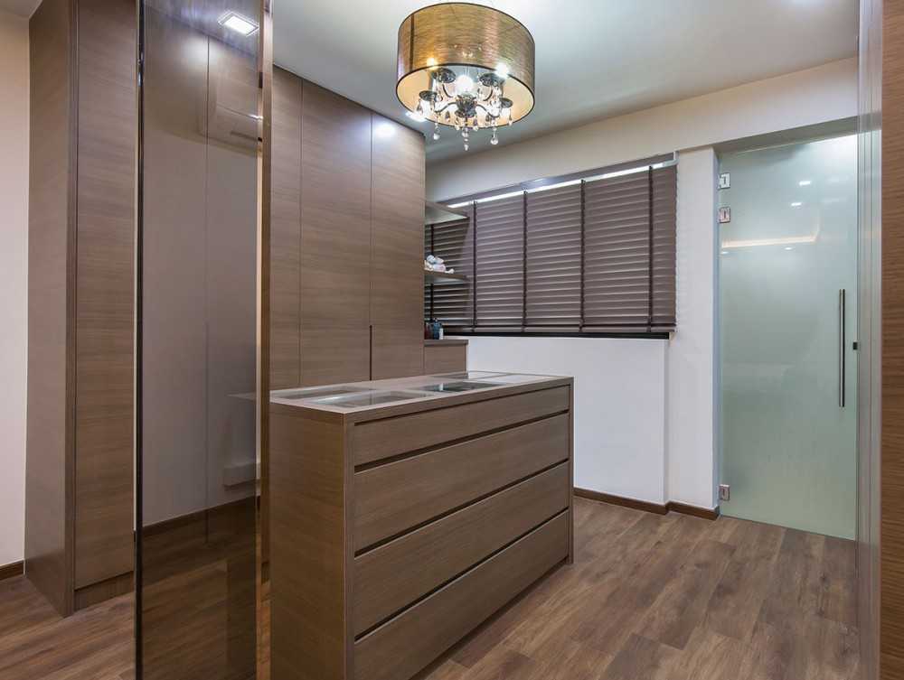 Modern Bedroom with Bookshelf and Lighting