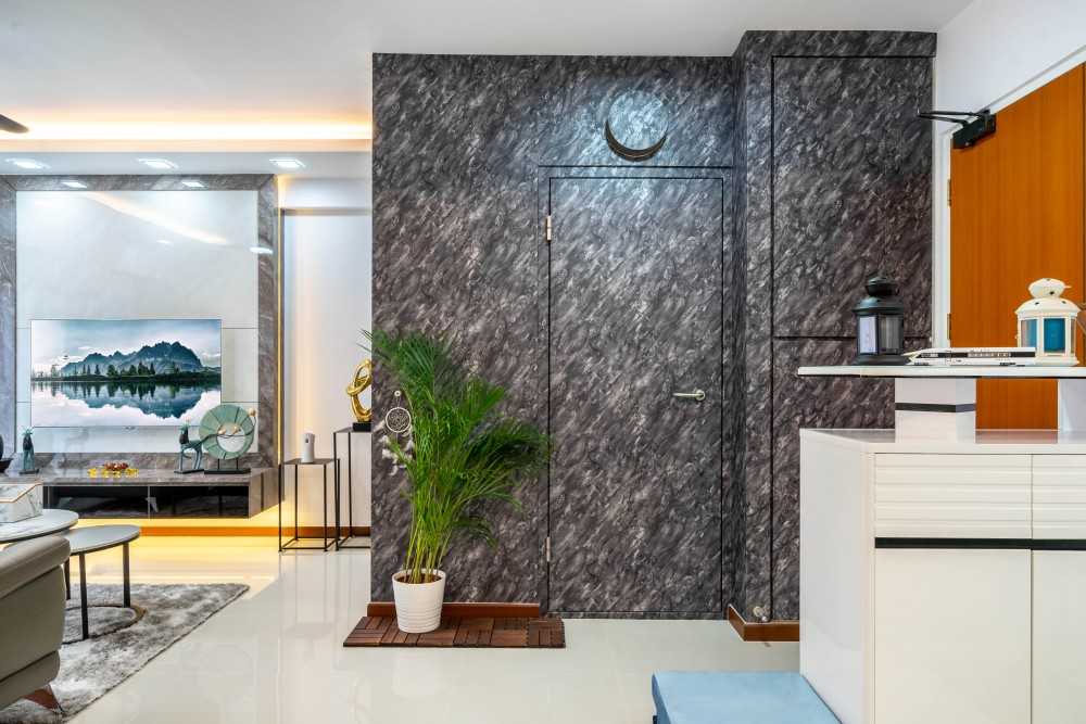 Contemporary Entryway with Shoe Rack and Small Storage