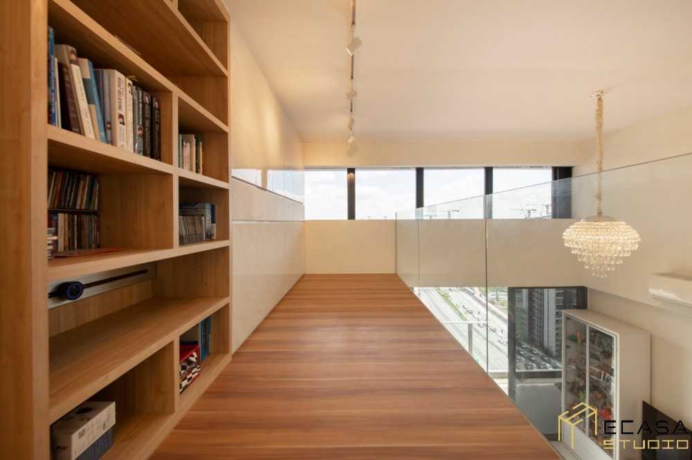 Modern Mezzanine with Loft and Open Storage