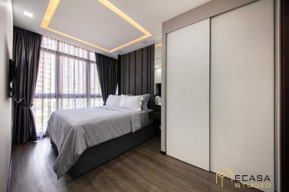 Modern Bedroom with Bed and Lighting