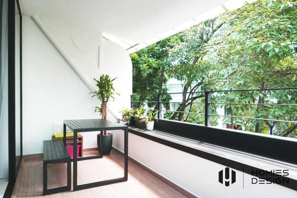 Minimalist Balcony with Bay Window and Window Seat