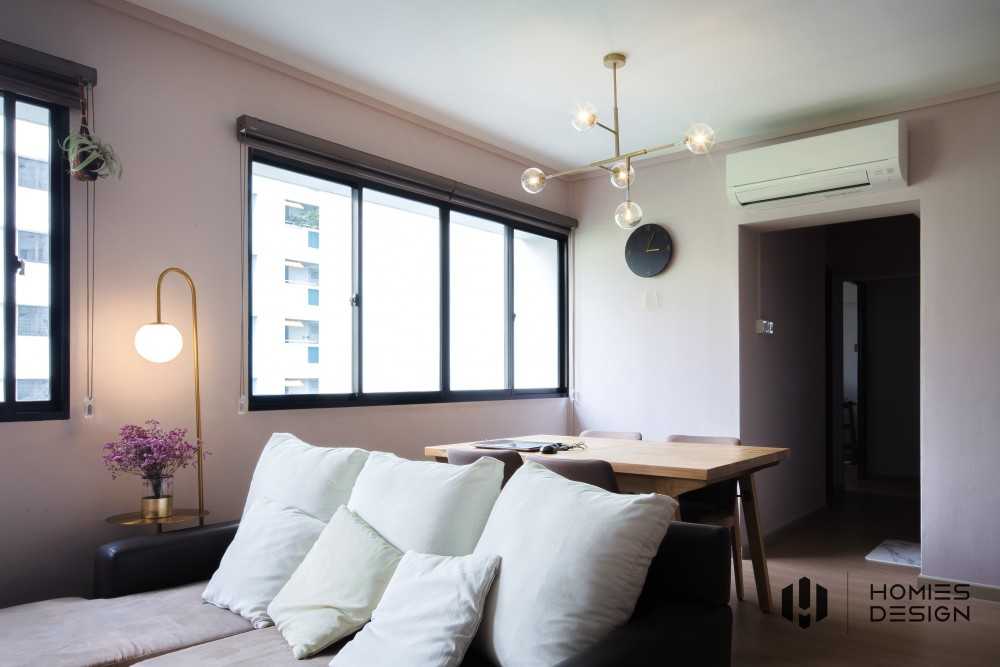Modern Living Room with Sofa and Lamps