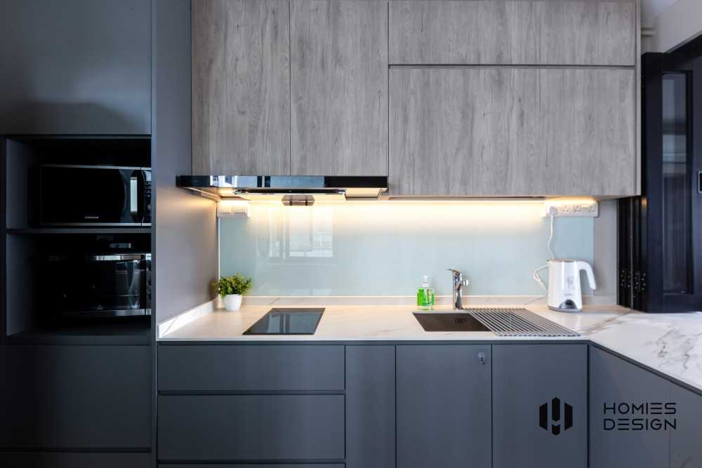 Modern Kitchen with Countertop and Open Kitchen