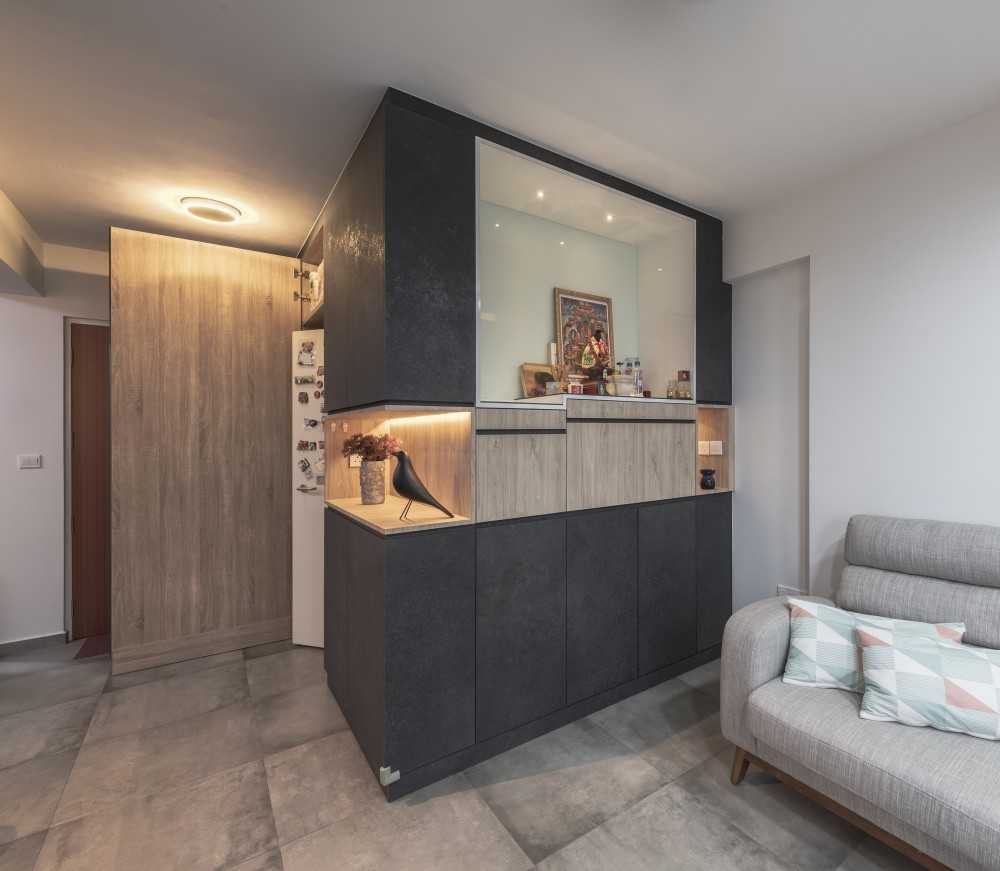 Industrial Living Room with Bookshelf and Homogeneous Tiles