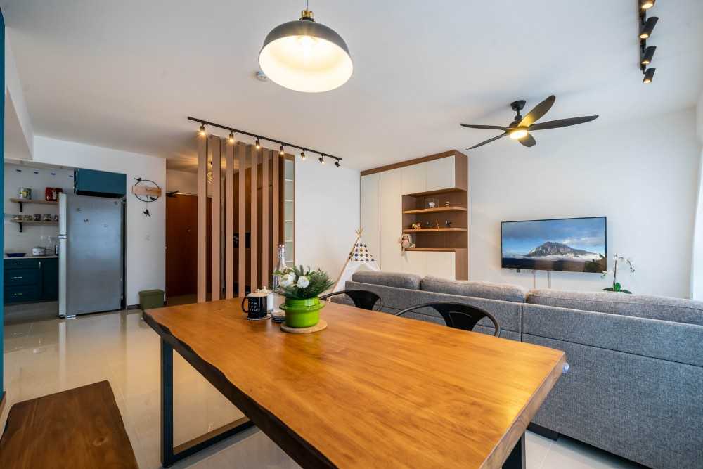 Scandinavian Dining Room with Ceiling Light and Dining Table