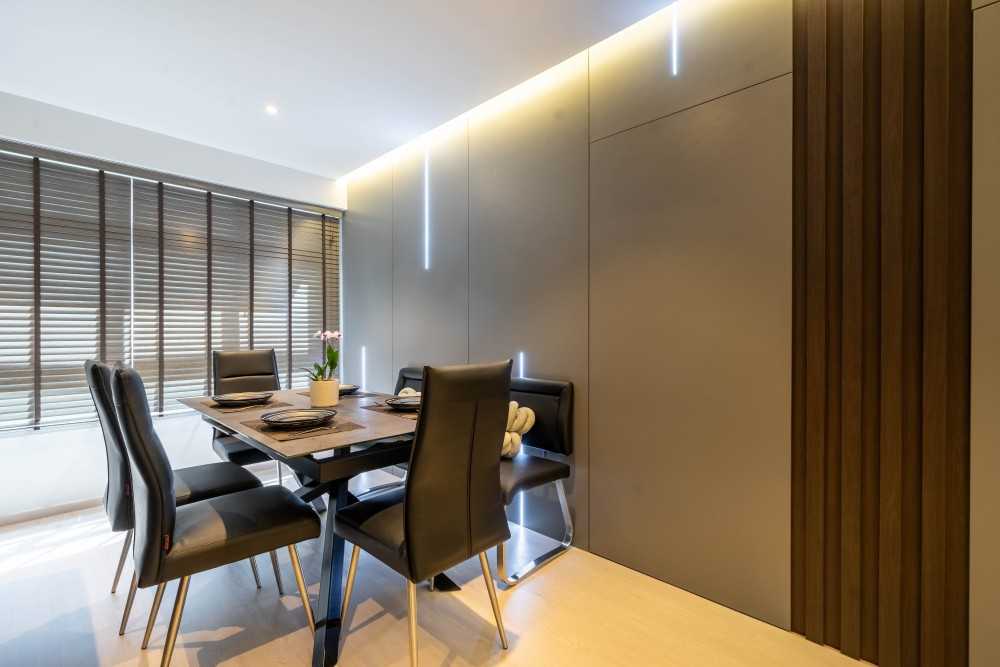 Modern Dining Room with Dining Table and Dining Chairs